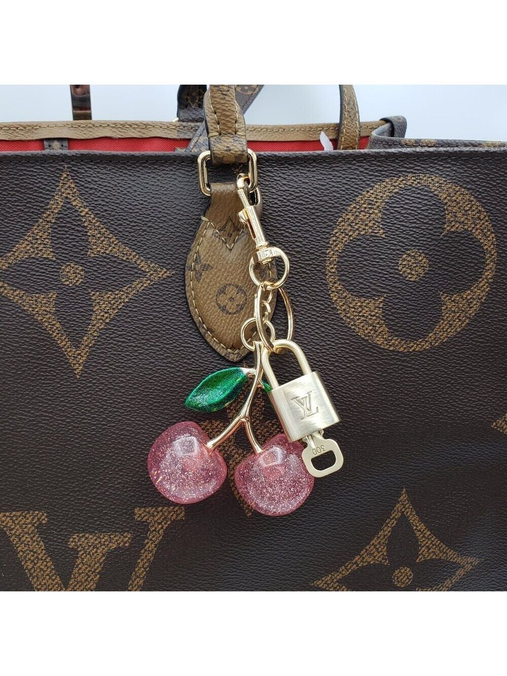 Louis Vuitton Gold Lock 🔒 Authentic LV Key + Unbranded Apple Bag Charm